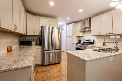 1431 Sumter Avenue N, Golden Valley, MN 55427 - Photo 4
