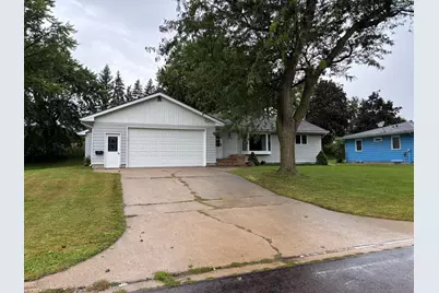 1313 Holland Street, Fairmont, MN 56031 - Photo 1