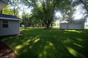 1128 Woodlawn Acres Dr, Saint Cloud, MN 56301 - Photo 16