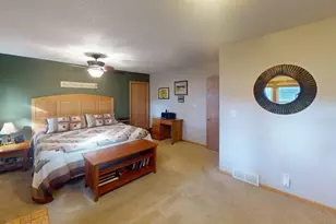 1128 Woodlawn Acres Dr, Saint Cloud, MN 56301 - Photo 10