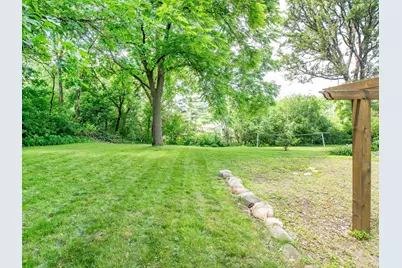 1603 Dodd Road, Mendota Heights, MN 55118 - Photo 8