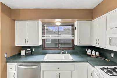 718 73rd Way N, Brooklyn Park, MN 55444 - Photo 10