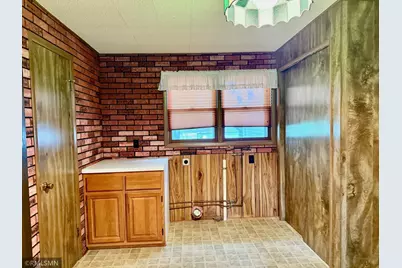 638 Pennsylvania Avenue, Adrian, MN 56110 - Photo 4