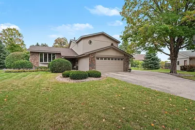 712 Highland Drive, New Prague, MN 56071 - Photo 1