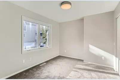1318 Boardwalk Place, Minneapolis, MN 55411 - Photo 18
