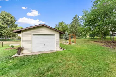 7730 Countryside Drive, Bloomington, MN 55438 - Photo 58