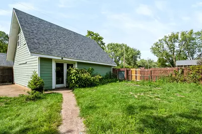 319 N Pearl Street, River Falls, WI 54022 - Photo 34