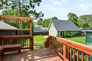 319 N Pearl St, River Falls, WI 54022 - Photo 28