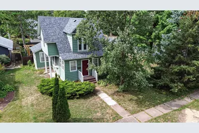 319 N Pearl Street, River Falls, WI 54022 - Photo 2