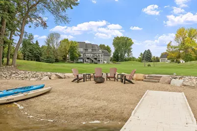 596 Hahn Drive, Shakopee, MN 55379 - Photo 8