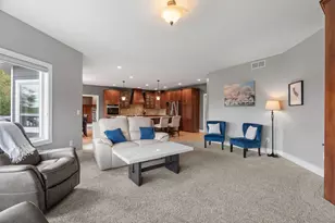 596 Hahn Dr, Shakopee, MN 55379 - Photo 28