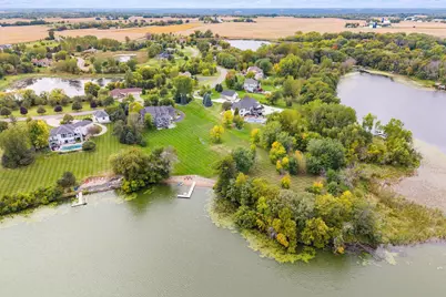 596 Hahn Drive, Shakopee, MN 55379 - Photo 86