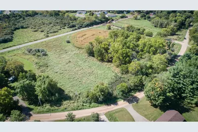 617 Central Drive E, Braham, MN 55006 - Photo 30