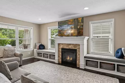 611 Whitall Street, Saint Paul, MN 55130 - Photo 6