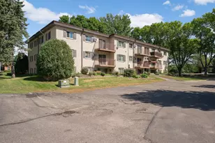 240 Wentworth Ave W, West Saint Paul, MN 55118 - Photo 6