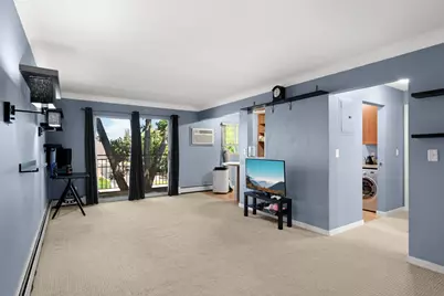 240 Wentworth Avenue W #302, West Saint Paul, MN 55118 - Photo 4