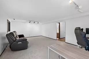 1442 Arden View Dr, Arden Hills, MN 55112 - Photo 20