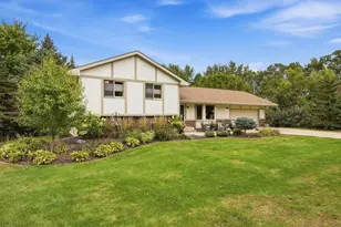 2080 Kelzer Pond Dr, Victoria, MN 55386 - Photo 28