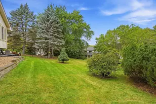 2080 Kelzer Pond Dr, Victoria, MN 55386 - Photo 26