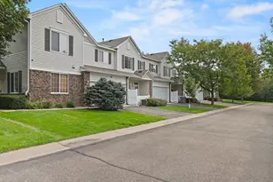 24 River Woods Dr W, Saint Paul Park, MN 55071 - Photo 2