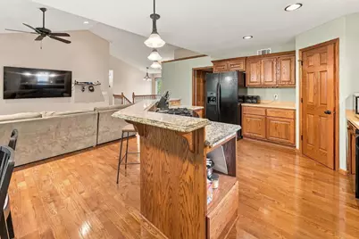 22048 Elston Avenue, Forest Lake, MN 55025 - Photo 10