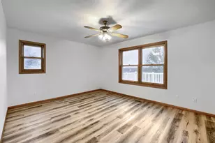 7030 Dahlgren Rd, Chaska, MN 55318 - Photo 16