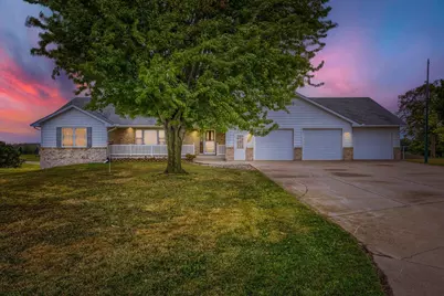 7030 Dahlgren Road, Chaska, MN 55318 - Photo 4