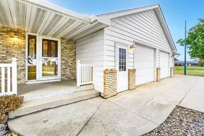 7030 Dahlgren Road, Chaska, MN 55318 - Photo 2