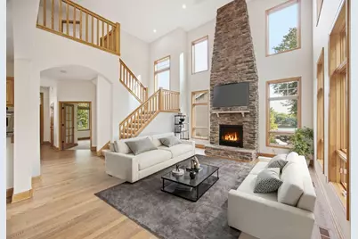 642 Woodland Way, Eagan, MN 55123 - Photo 26