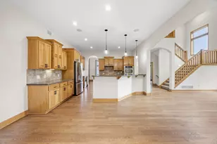 642 Woodland Way, Eagan, MN 55123 - Photo 36