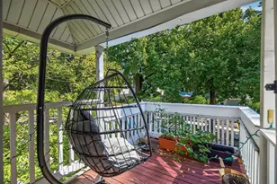 2024 Harriet Ave, Minneapolis, MN 55405 - Photo 4