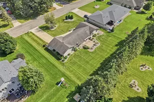 402 24th St SW, Austin, MN 55912 - Photo 52