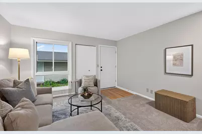 5576 Brookdale Drive N, Brooklyn Park, MN 55443 - Photo 2