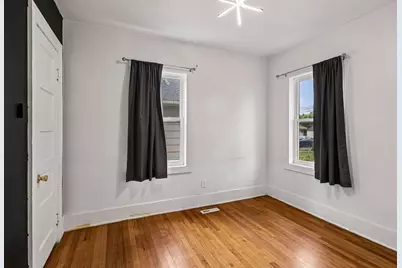 4515 Aldrich Avenue N, Minneapolis, MN 55412 - Photo 16