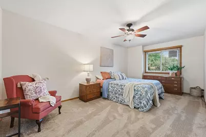8414 Zinnia Lane N, Maple Grove, MN 55369 - Photo 14