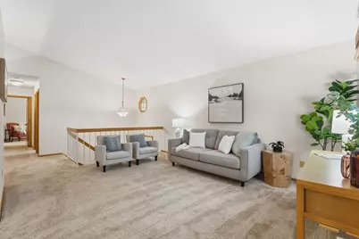 8414 Zinnia Lane N, Maple Grove, MN 55369 - Photo 4