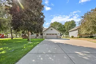 24825 22nd Ave, Saint Augusta, MN 56301 - Photo 2