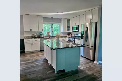 14104 Knollway Drive N, Minnetonka, MN 55305 - Photo 2