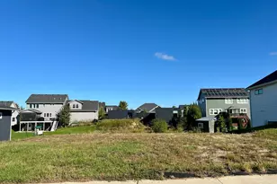 1812 Erie Dr, Northfield, MN 55057 - Photo 2
