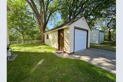 217 W Church Street, Fergus Falls, MN 56537 - Photo 36