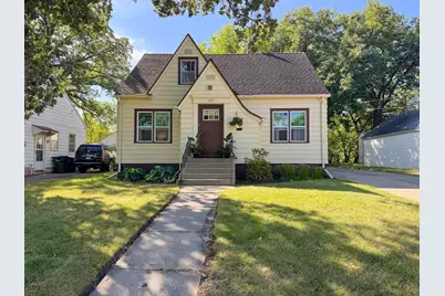 217 W Church Street, Fergus Falls, MN 56537 - Photo 1