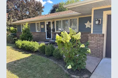 2508 34th Avenue NE, Saint Anthony, MN 55418 - Photo 1