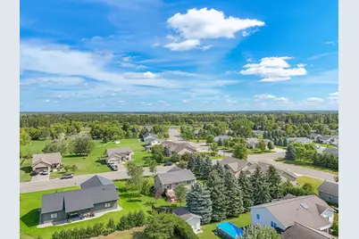1207 6th Ave NW, Perham, MN 56573 - Photo 4