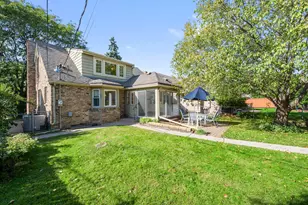 680 Mount Curve Blvd, Saint Paul, MN 55116 - Photo 36