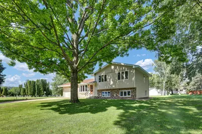 1120 W Marion Street, Lake City, MN 55041 - Photo 2