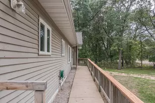 14610 Lynndale Dr, Baxter, MN 56425 - Photo 38