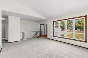 12885 Germane Ave, Apple Valley, MN 55124 - Photo 8