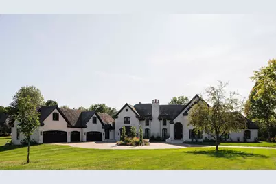 170 Spur Circle, Wayzata, MN 55391 - Photo 2