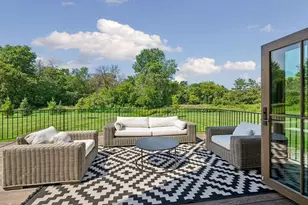 170 Spur Cir, Wayzata, MN 55391 - Photo 24