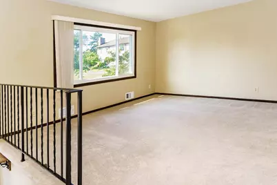 10355 Balsam Lane, Eden Prairie, MN 55347 - Photo 4